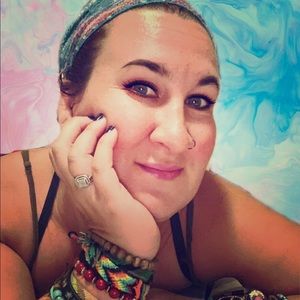 Meet your Posher, Carmen